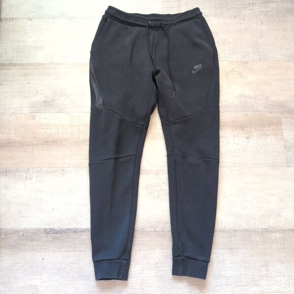 Nike Sportswear Tech Fleece Joggers Pants Men’s Small S Black - Picture 1 of 8